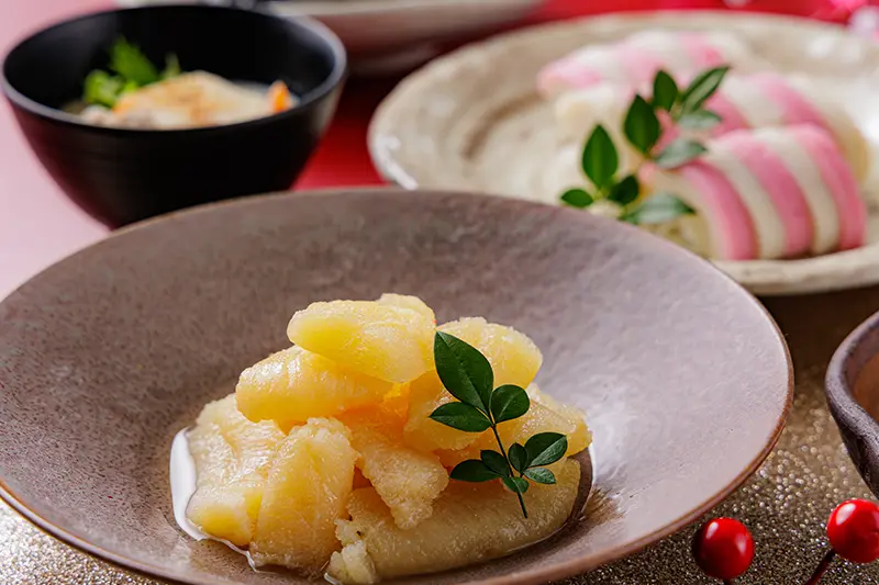 ＜1月1日～4日特別メニュー＞お雑煮・数の子・黒豆など