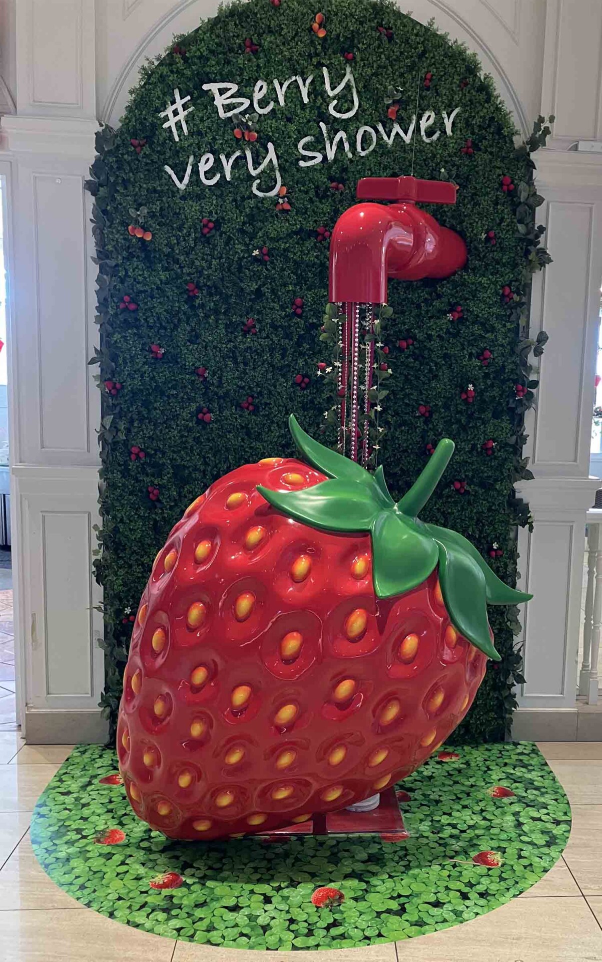 「いちごブッフェ期間限定フォトスポット」設置のご案内