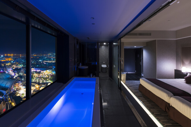 2026年4月1日以降 ビューバスルームからの眺めを独り占め！ゆったりバスタイム（朝食付/3mプールバス確約)